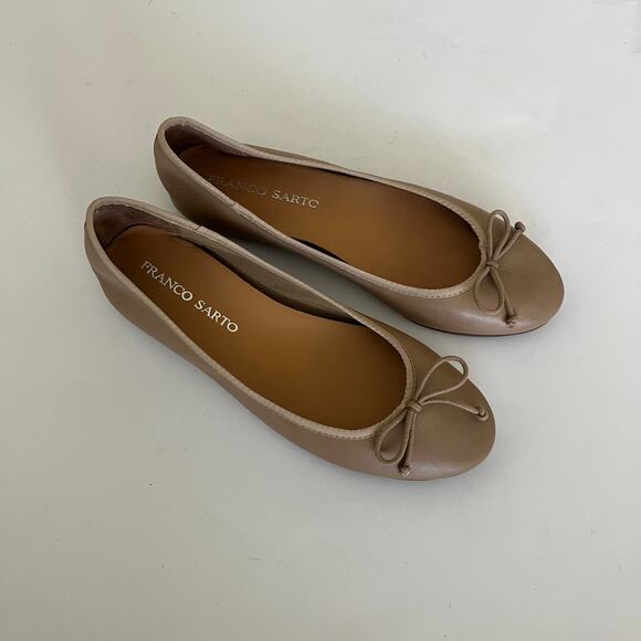 Franco Sarto ‘Zapp’ Women's 8 Nude Tan Leather Bow Ballet Flat Slip On Shoe - Picture 7 of 7